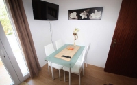 Mirela Apartman ***